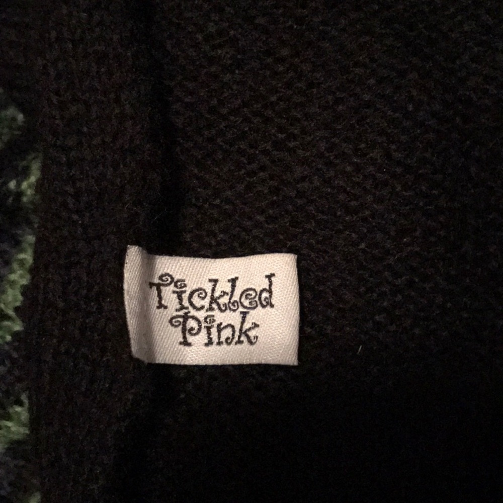 Tickled pink scarf - Picture 4 of 6